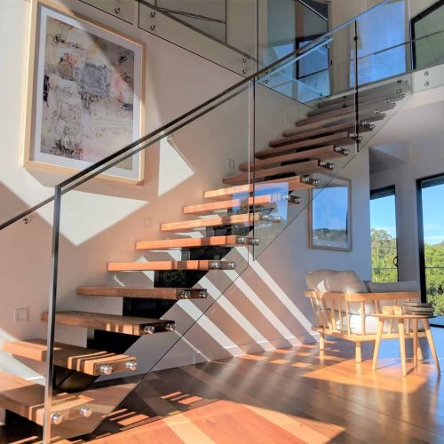 Glass Stair Railing and Fabrication Service In Dubai