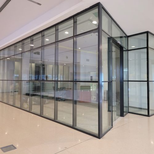 Glass Partition Contractors in Dubai